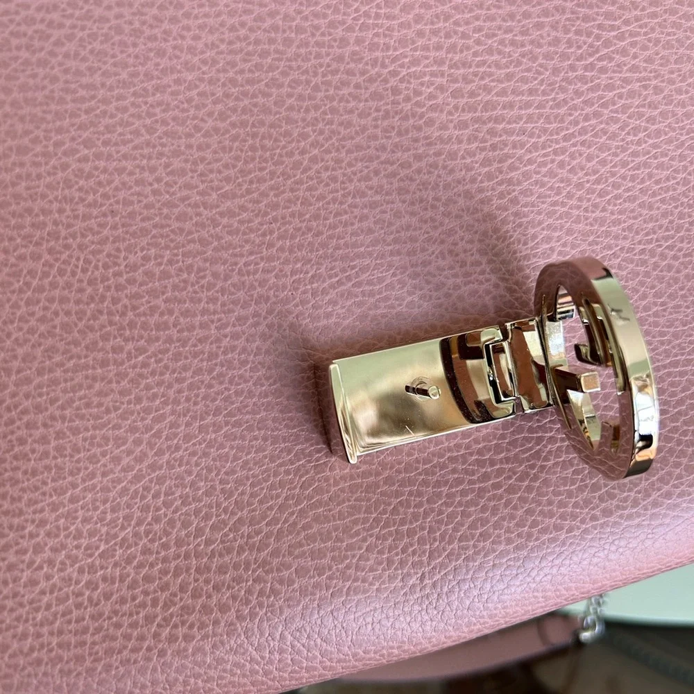 Gucci Pebbled Leather Bag - Picture 3 of 11